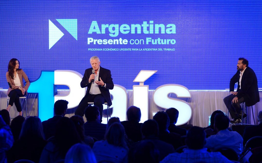 “Argentina, Presente con Futuro”