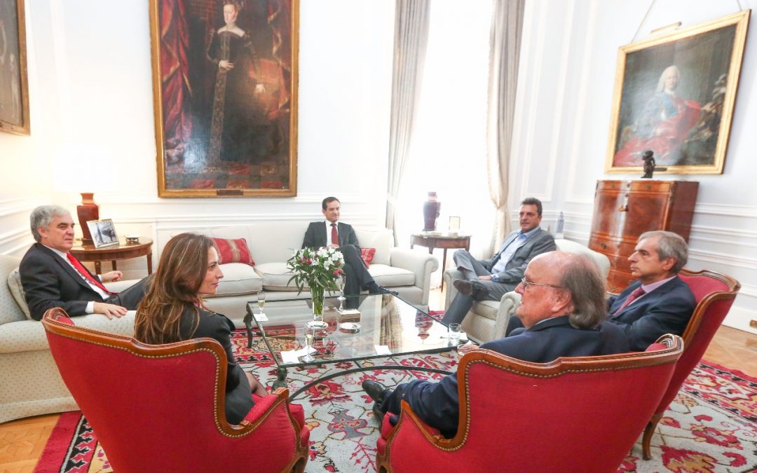 Encuentro con Embajador de España